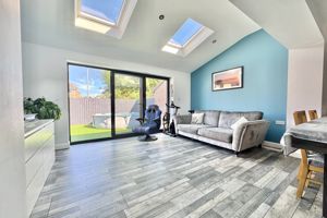 Photo 19- click for photo gallery